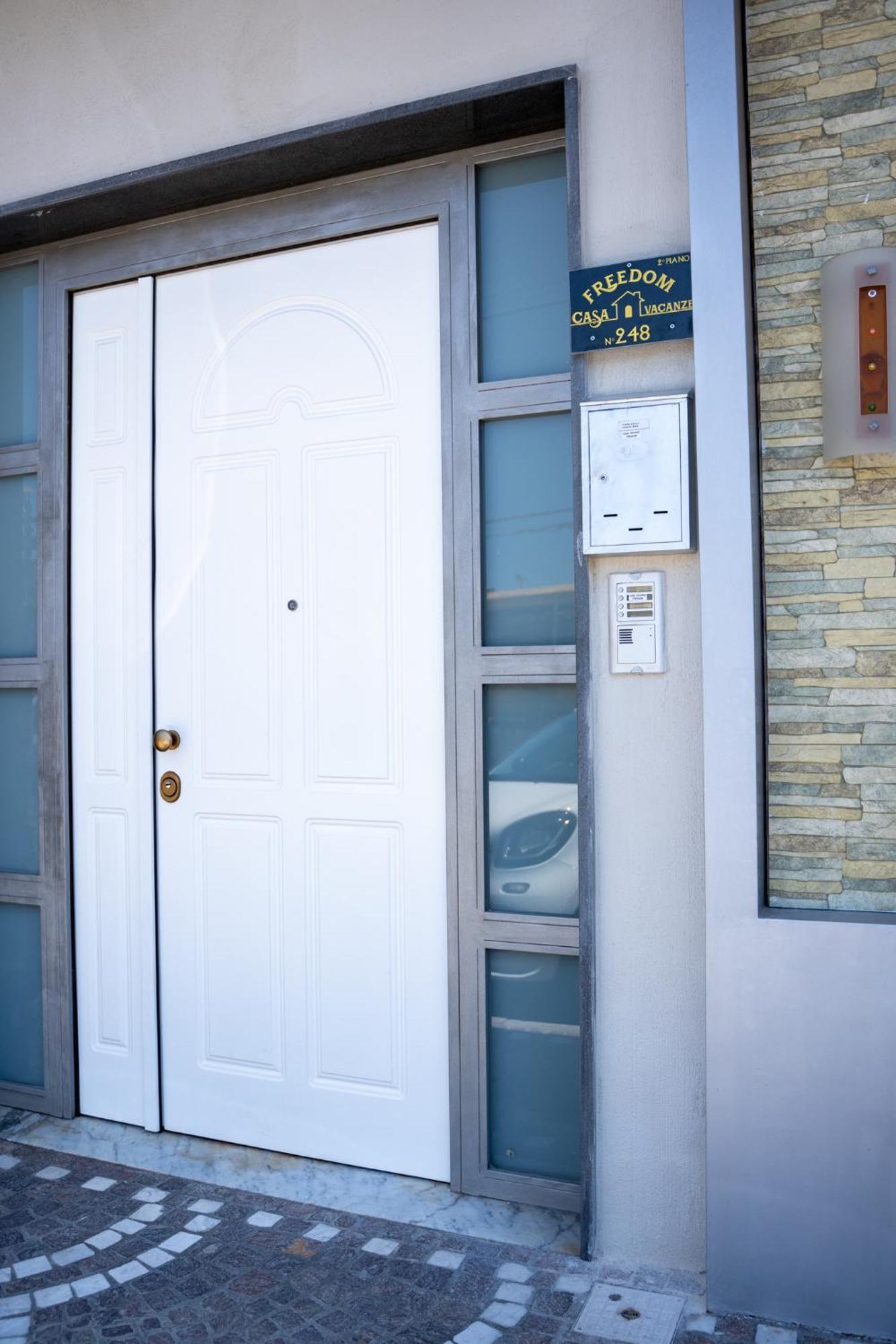 Freedom Apartment Sant'Antonio Abate Exterior photo